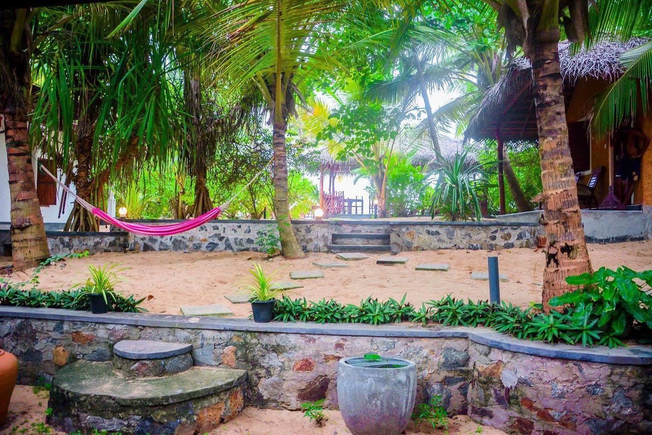 Shehani Beach Bungalow Tangalle Kültér fotó